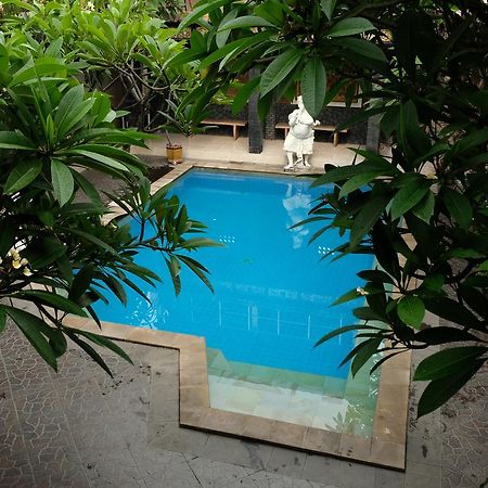 Kerti Beach Bungalow And Restaurant Padangbai  Ngoại thất bức ảnh