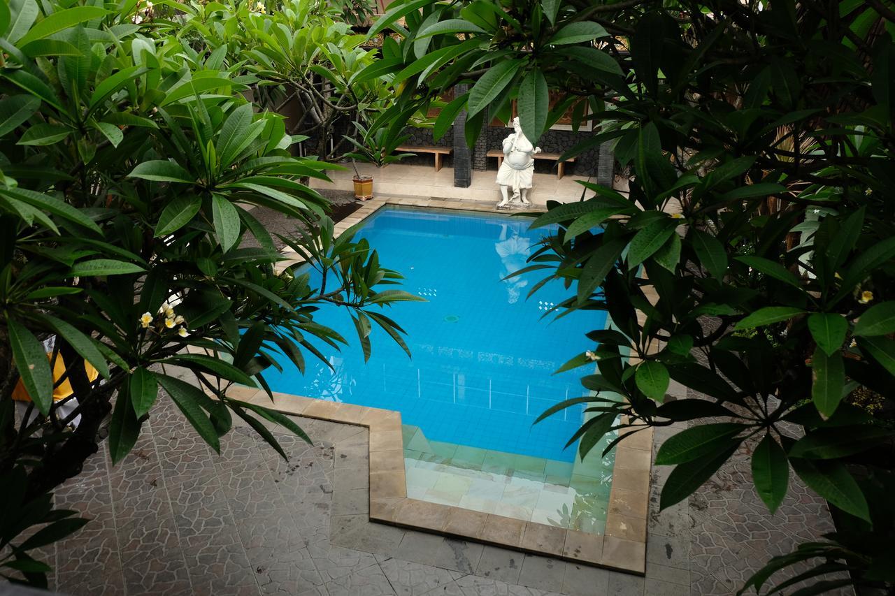 Kerti Beach Bungalow And Restaurant Padangbai  Ngoại thất bức ảnh