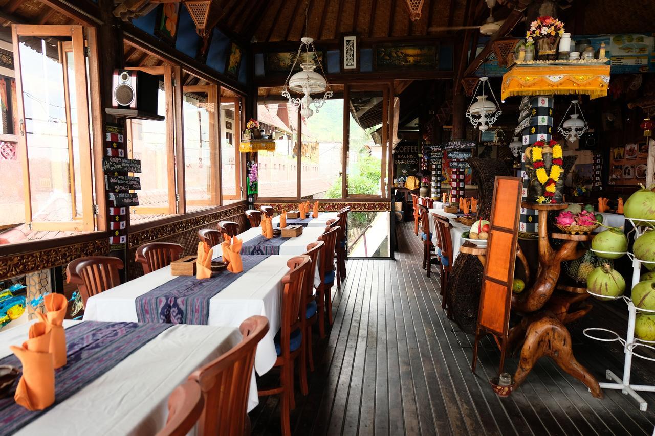 Kerti Beach Bungalow And Restaurant Padangbai  Ngoại thất bức ảnh