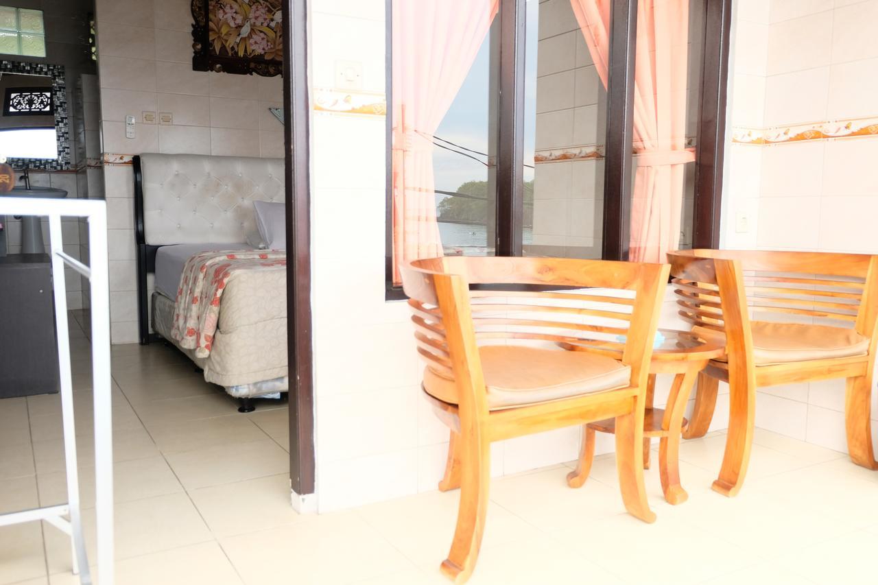 Kerti Beach Bungalow And Restaurant Padangbai  Ngoại thất bức ảnh