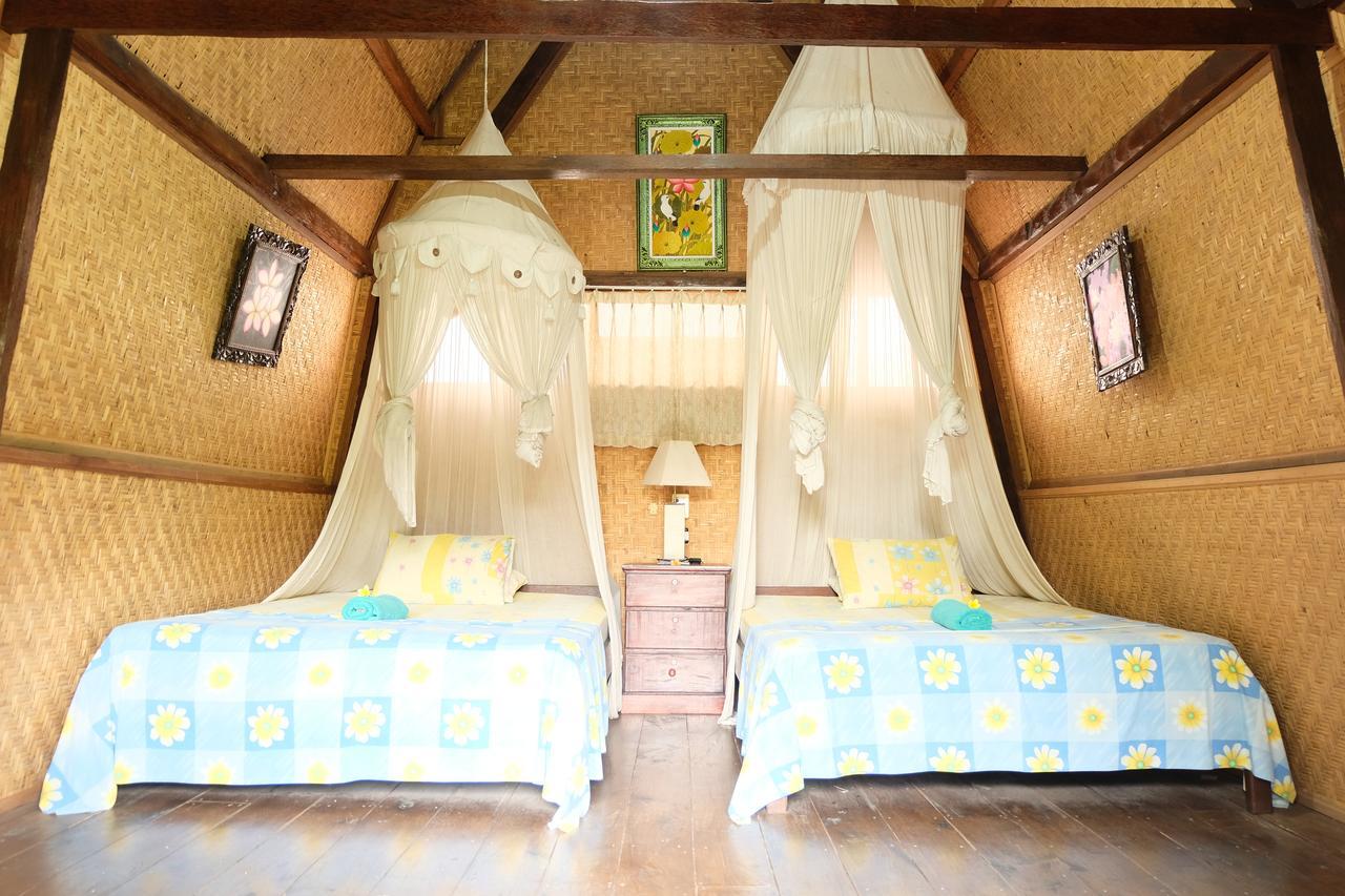 Kerti Beach Bungalow And Restaurant Padangbai  Ngoại thất bức ảnh