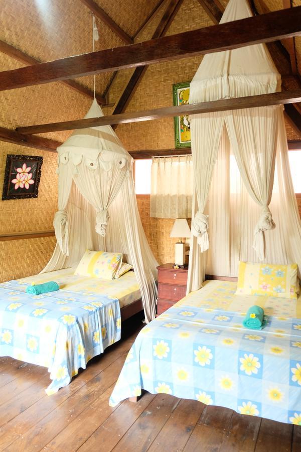 Kerti Beach Bungalow And Restaurant Padangbai  Ngoại thất bức ảnh